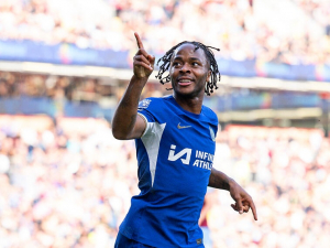 Odchod Raheema Sterlinga zhoršil vztahy ve vedení Chelsea