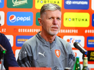 Trenérem české reprezentace zůstává Jaroslav Šilhavý