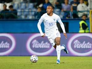 Mathys Tel chce reprezentovat Francii, krotí nadšení německých fanoušků hráčův agent