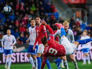 O Adama Hložka opět projevil zájem West Ham United