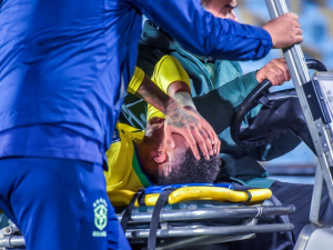 Al-Hilal dočasně pozastavil Neymarovu smlouvu