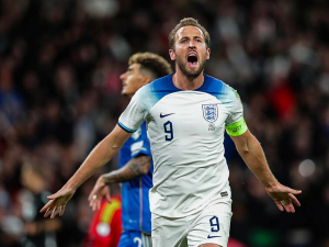 Michael Owen: Harry Kane měl čekat na Real Madrid nebo Barcelonu. Není nic speciálního na tom, vyhrát s Bayernem Bundesligu