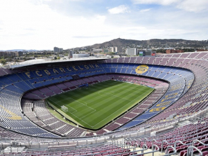 Na novém barcelonském stadionu vznikne hřbitovní část. Urny jsou již v prodeji
