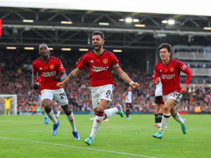 Bruno Fernandes zachránil Manchester United proti Fulhamu. Ustojí ten Hag další rozporuplné utkání?