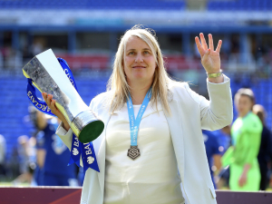 Přišla, vyhrávala a odešla. Emma Hayes po 11 letech opustí Chelsea
