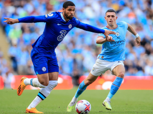 Na Chelsea čeká duel s Manchesterem City, Liverpool hostí Brentford