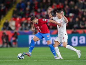 Kdo dnes hraje fotbal: Zašlape český lev polské naděje na Euro?