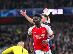 Nebránitelný Bukayo Saka? Hvězda Arsenalu promluvila o těžké pozici