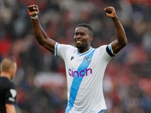 Tottenham potřebuje stopera. Líbí se mu Branthwaite a Guehi
