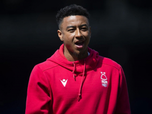 Jesse Lingard měl nabídky z Newcastlu a Fulhamu. On šel za penězi