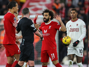 Nejslavnější anglické derby mezi Liverpoolem a Manchesterem United skončilo bezbrankovou remízou