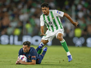 Jak (ne)hospodařit s vlastními odchovanci? Barcelona to opět ukázala s kometou z Realu Betis