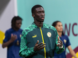 Chelsea dotáhla přestup 17letého Senegalce Dionga