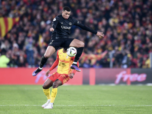 Sága Mbappé: PSG nabízí hráči něco, co nikdo nikdy nikomu nenabídl