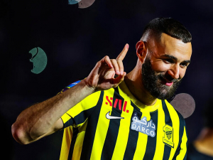 Karim Benzema na cestě zpět do Evropy? Mluví se o Chelsea a Arsenalu 