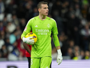 Nový brankář pro Chelsea? The Blues chtějí Lunina z Realu Madrid