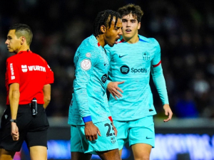 Obránci Barcelony odvraceli ostudu v Copa del Rey proti třetiligovým Unionistas