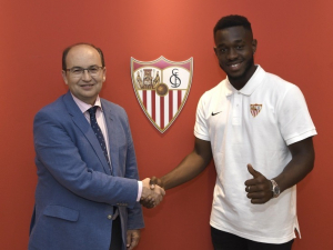Sevilla vyhodila hráče kvůli nadváze, ten se obrátil na soud. Jak dopadla soudní bitva?