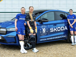 Chelsea Women uzavřely první automobilový sponzoring v historii ženského fotbalu se značkou Škoda