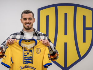 Taras Kacharaba opouští Slavii. Bude hrát na Slovensku