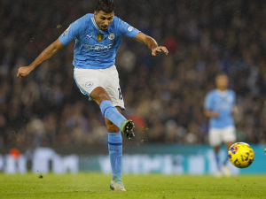 Rodri je jednoznačně nejlepší záložník na světě, tvrdí Guardiola