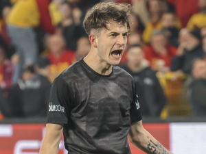 Besiktas propustil mladého fotbalistu kvůli účtu na seznamce