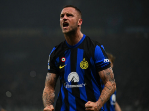 Interu Milán vystřelil osmifinálovou výhru nad Atléticem Marko Arnautovič