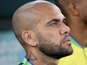 Dani Alves opustil vězení po zaplacení kauce 1 milion eur