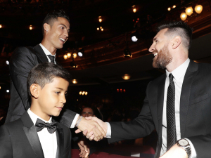Lionel Messi a Cristiano Ronaldo odhalili nejtěžšího protihráče, proti kterému hráli