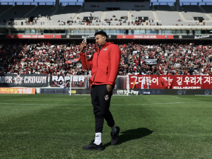 Jesse Lingard při debutu za FC Seoul přilákal obrovské množství diváků a stanovil nový rekord ligy