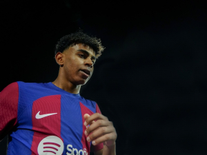 Šílenství: PSG nabízí 250 milionů eur za Lamine Yamala