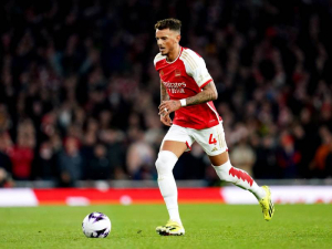 Ben White odmítá nastoupit za anglickou reprezentaci, říká Southgate