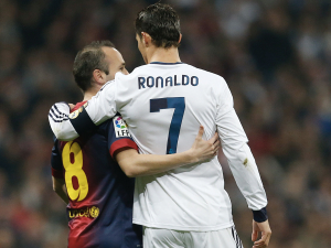Mistrovství světa 2030: Ambasadory turnaje budou Cristiano Ronaldo, Andrés Iniesta a Luis Figo 