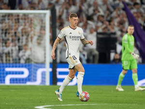 Kroos se s Realem ještě neloučí, prodloužil smlouvu o další sezónu
