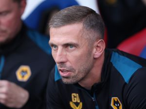 Změna na lavičce Manchesteru United? Klub má zájem o trenéra Wolves Garyho O´Neila