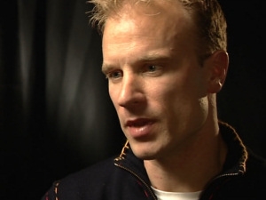 Dennis Bergkamp by se rád vrátil do Anglie jako trenér