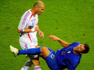 Kvůli Zidanemu se na mojí kariéru nikdo nedivá spravedlivě, tvrdí Marco Materazzi
