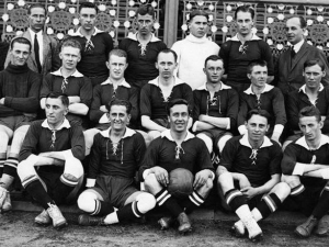 Uplynulo 97 let od slavného australského turné Bohemians. Zlom v klubových dějinách přinesl změnu názvu, loga a sportovní propagaci