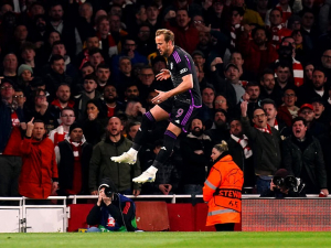 Arsenal doma nezvládl porazit v krizi zmítající se Bayern. Trefil se i specialista na The Gunners Harry Kane