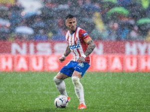 Girona odpovídá na spekulace o tom, že Aleix Garcia má přestoupit do Barcelony