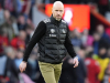 Erik ten Hag naštvaně opustil tiskovou konferenci po otázce na nejhorší umístění Manchesteru United v historii