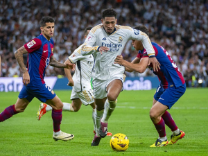 Real Madrid je blízko titulu. Výhru v El Clásicu trefil Bellingham