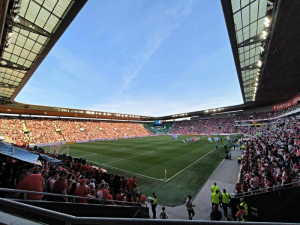 Slavia zaplatí mastnou pokutu. Může něco dělat s chováním fanoušků? 