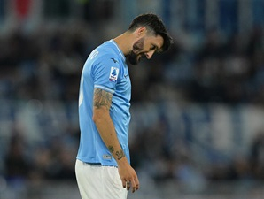 Luis Alberto byl postaven mimo A tým, zájemci o přestup ale nejsou