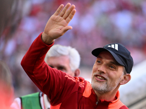 Přestupové spekulace: Novinky z týmu Manchesteru United a Bayernu Mnichov. Jeremie Frimpong chce opustit Leverkusen