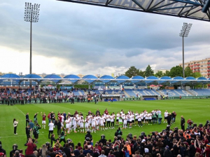 Černá kaňka na oslavách titulu Sparty. Na hřišti v Mladé Boleslavi tvrdě úřadovala policie