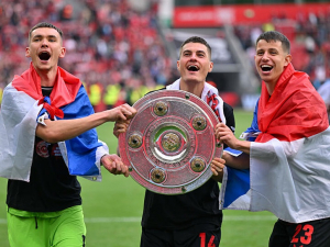Bayer Leverkusen má šanci na double. Českému triu bude v cestě k poháru stát Kaločův Kaiserslautern