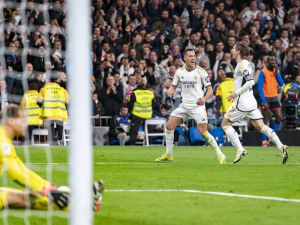 Fanouškům Realu Madrid se ulevilo, Modrič i Vázquez zůstávají