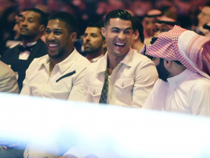 Cristiano Ronaldo překonal další rekord. Povedlo se mu to na Instagramu u fotky Kyliana Mbappého