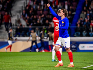 O Antoina Griezmanna mají zájem kluby z Premier League i MLS